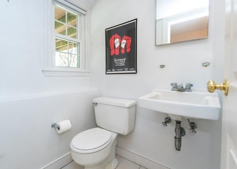 11 Hewitt Cir, Needham, MA 02494 photo 24