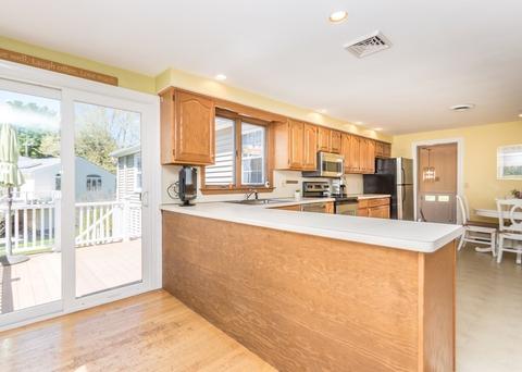 11 Hewitt Cir, Needham, MA 02494 photo 10