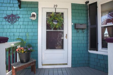29 Webster St, Lynn, MA 01902 photo 2