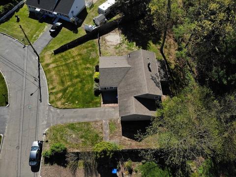 123 Garvey Dr, Springfield, MA 01109 photo 4