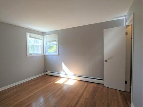 123 Garvey Dr, Springfield, MA 01109 photo 14