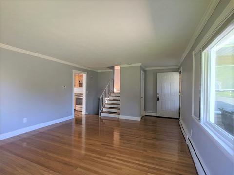 123 Garvey Dr, Springfield, MA 01109 photo 10