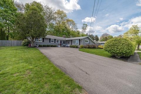 16 Exeter Rd, Beverly, MA 01915 photo 3