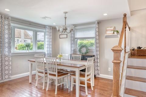 108 Crane St, Dedham, MA 02026 photo 7