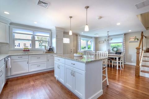 108 Crane St, Dedham, MA 02026 photo 4