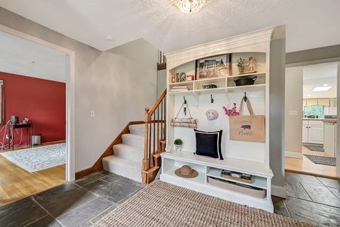 4 Pine Ridge Rd, Stow, MA 01775 photo 4