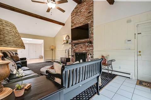 4 Pine Ridge Rd, Stow, MA 01775 photo 8