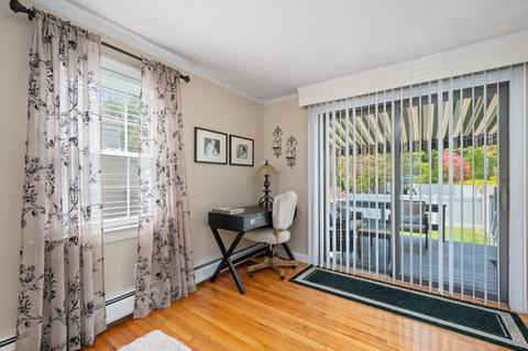 12 Windsor Rd, Stoneham, MA 02180 photo 9
