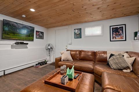 12 Windsor Rd, Stoneham, MA 02180 photo 27