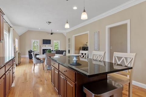58 Regency, Dracut, MA 01826 photo 7