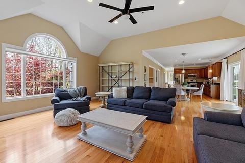 58 Regency, Dracut, MA 01826 photo 11