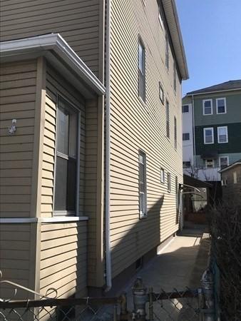 12 E Shelby St, Worcester, MA 01605 photo 5