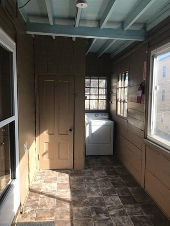 12 E Shelby St, Worcester, MA 01605 photo 11
