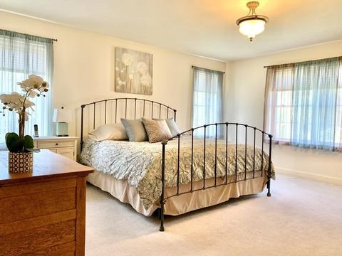 4 Blackthorn Dr, Worcester, MA 01609 photo 19