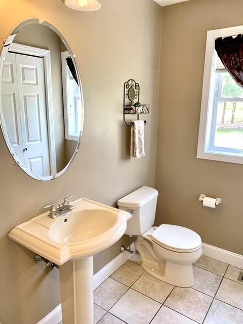 4 Blackthorn Dr, Worcester, MA 01609 photo 17