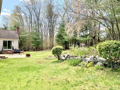 4 Blackthorn Dr, Worcester, MA 01609 photo 31