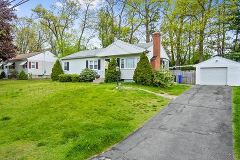 52 Irene St, Springfield, MA 01108 photo 1