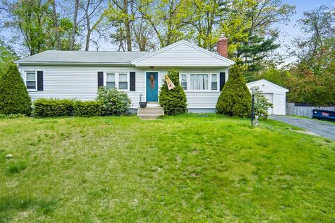 52 Irene St, Springfield, MA 01108 photo 2