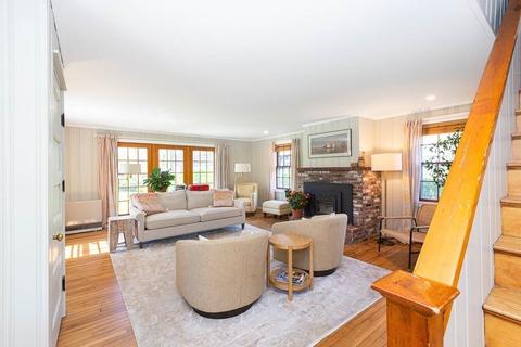 13 Vulcan St, Gloucester, MA 01930 photo 8