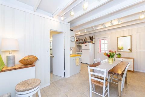 13 Vulcan St, Gloucester, MA 01930 photo 16
