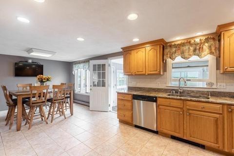19 Venice Ave, Saugus, MA 01906 photo 12