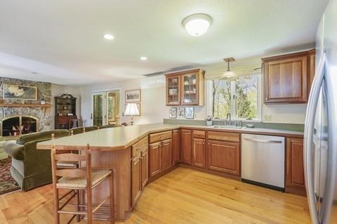 81 Ralyn Rd, Barnstable, MA 02635 photo 9
