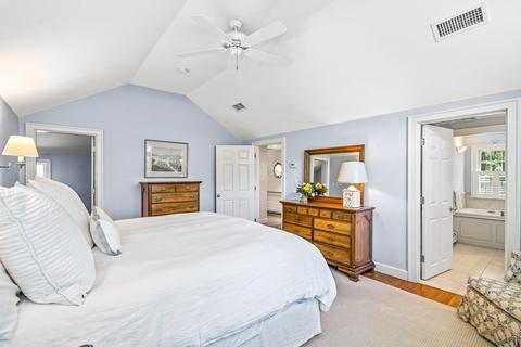 17 Berkeley Rd, Wellesley, MA 02482 photo 13