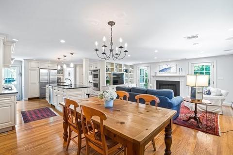 17 Berkeley Rd, Wellesley, MA 02482 photo 8