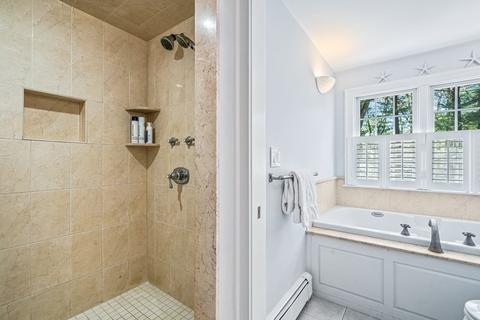 17 Berkeley Rd, Wellesley, MA 02482 photo 15