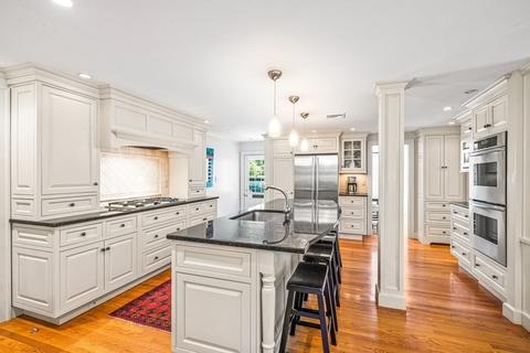 17 Berkeley Rd, Wellesley, MA 02482 photo 7