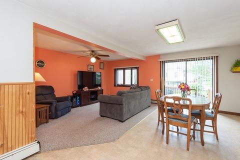9 Maple St, Gloucester, MA 01930 photo 9