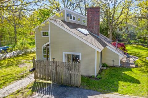 138 Nokomis Rd, Hingham, MA 02043 photo 2
