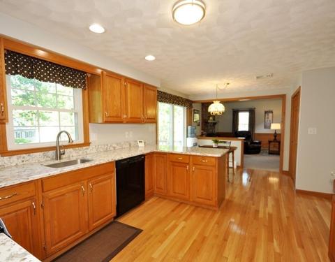 13 Abbott Rd, Maynard, MA 01754 photo 8