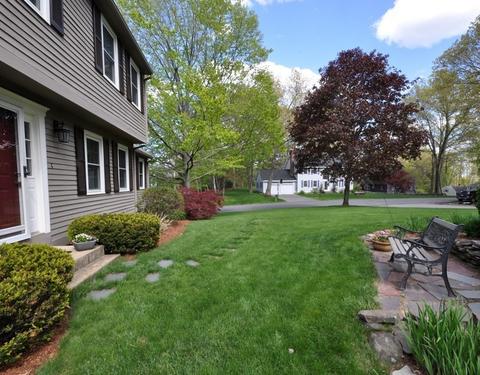 13 Abbott Rd, Maynard, MA 01754 photo 2