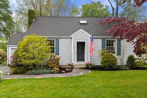 18 Willard Rd, Reading, MA 01867 photo 2