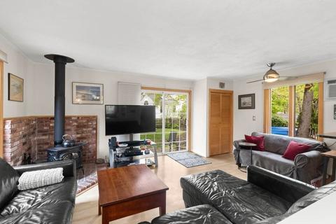 18 Willard Rd, Reading, MA 01867 photo 17