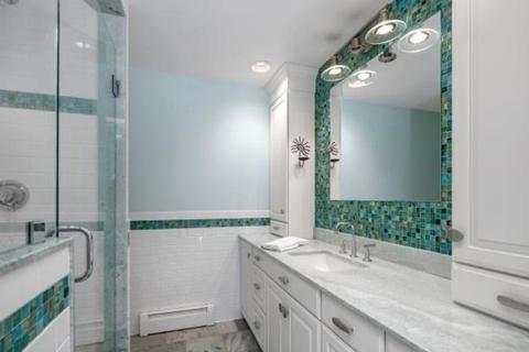 4 Cushing St, Hingham, MA 02043 photo 16