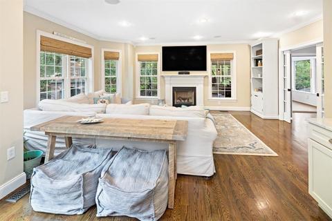 17 Croyden Rd, Hingham, MA 02043 photo 9
