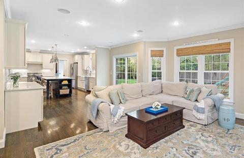 17 Croyden Rd, Hingham, MA 02043 photo 8