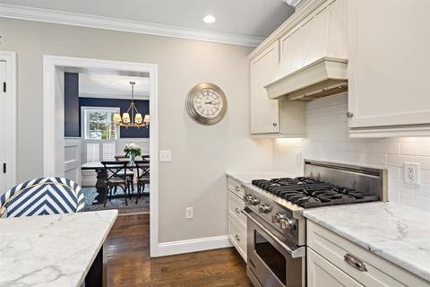 17 Croyden Rd, Hingham, MA 02043 photo 3