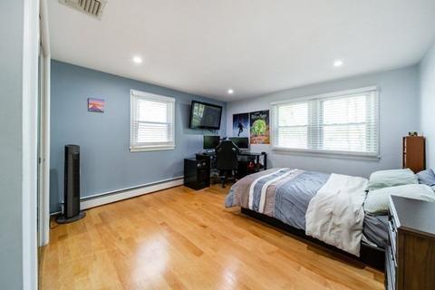 7 Spring St, Danvers, MA 01923 photo 23