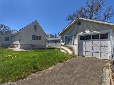 38 Bayview St, Wareham, MA 02571 photo 3