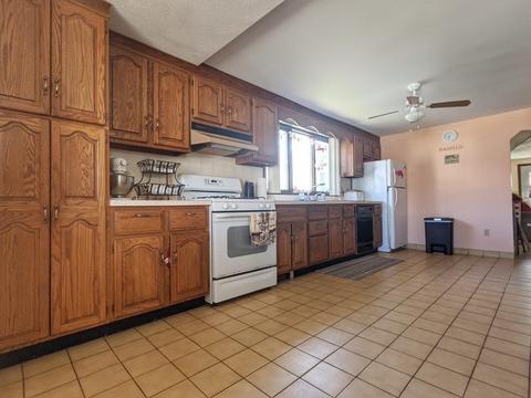 38 Bayview St, Wareham, MA 02571 photo 11