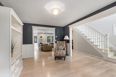 282 Brookside Dr, Gardner, MA 01440 photo 12