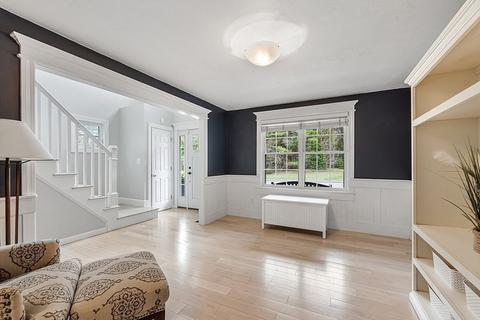 282 Brookside Dr, Gardner, MA 01440 photo 11