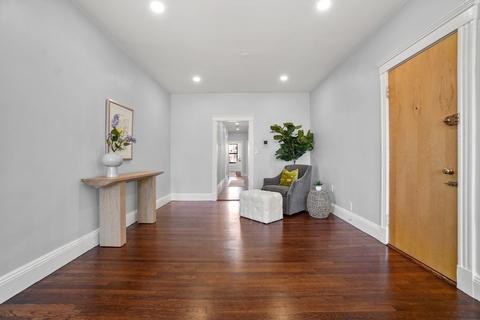 50 Summit Ave #3, Brookline, MA 02445 photo 2
