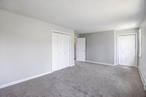 2 Chestnut Hill Dr, Webster, MA 01570 photo 33