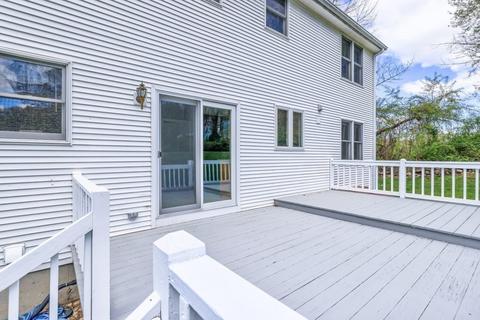 2 Chestnut Hill Dr, Webster, MA 01570 photo 9