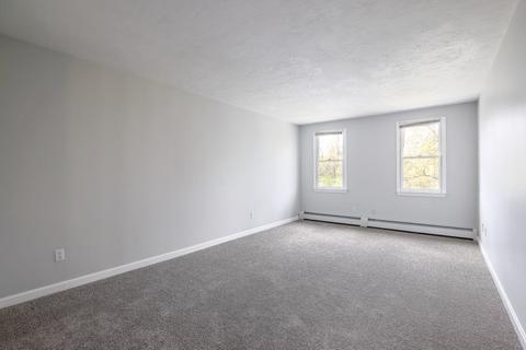 2 Chestnut Hill Dr, Webster, MA 01570 photo 25