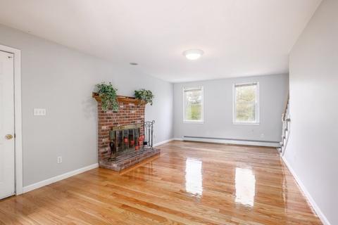 2 Chestnut Hill Dr, Webster, MA 01570 photo 16